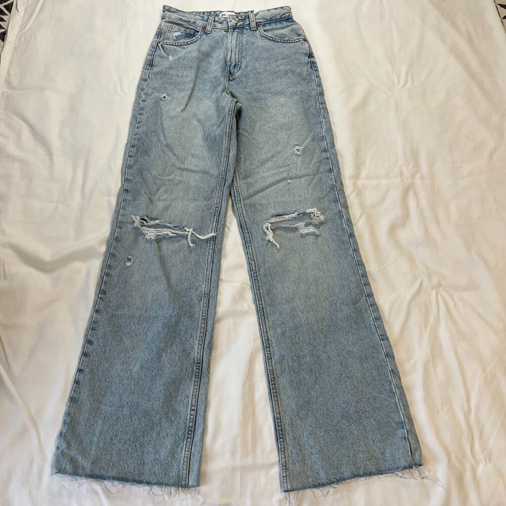 Zara Hi-Rise Cropped Wide Leg Distressed Light Wash Denim Jeans | Size 4 - Picture 6 of 10